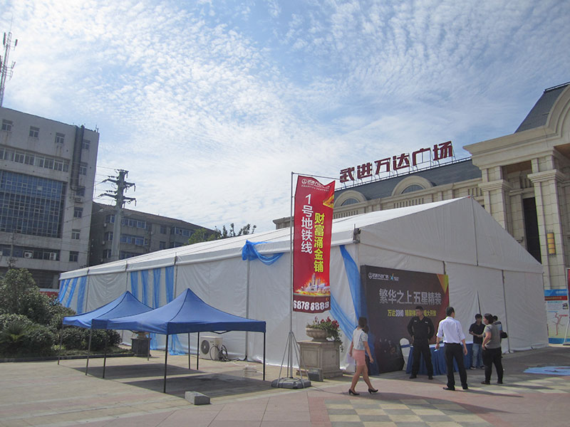 擦镜头用酒精日本成本人av无码免费动漫，掌握专业技巧，守护影像纯净度